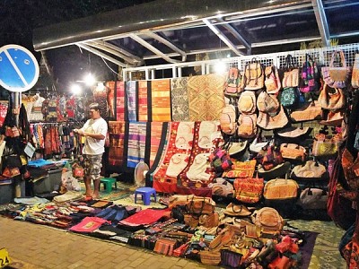 Những điểm mua sắm nổi tiếng ở Lào (Phần 1) Những điểm mua sắm nổi tiếng ở Lào (Phần 1)