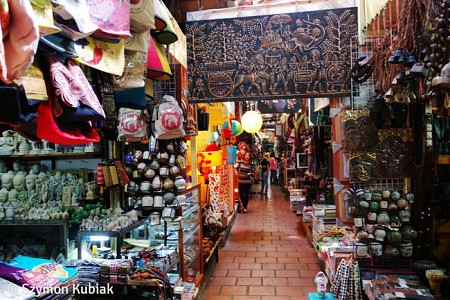Cùng dạo chợ Nga tại Campuchia để thỏa thích mua sắm