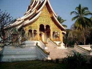 Đà Nẵng – Lao Bảo - Thakhet - Viên Chăn – Savanakhet - Đà Nẵng Đà Nẵng – Lao Bảo - Thakhet - Viên Chăn – Savanakhet - Đà Nẵng