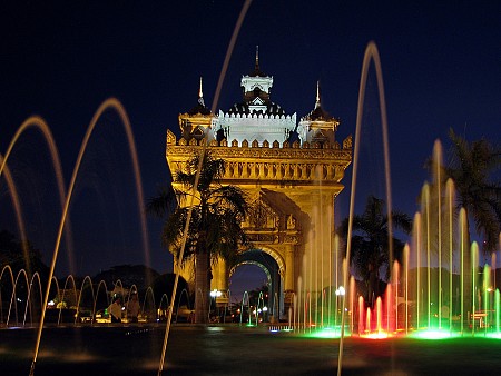 Vientiane có gì mà hấp dẫn đến như vậy?