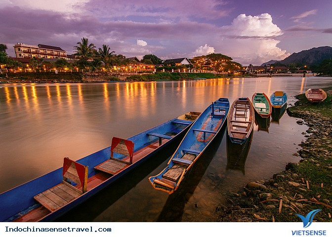 Vang Vieng thị trấn trấn bình yên và lãng mạng ở Lào - Ảnh 4 Vang Vieng thị trấn trấn bình yên và lãng mạng ở Lào - Ảnh 4