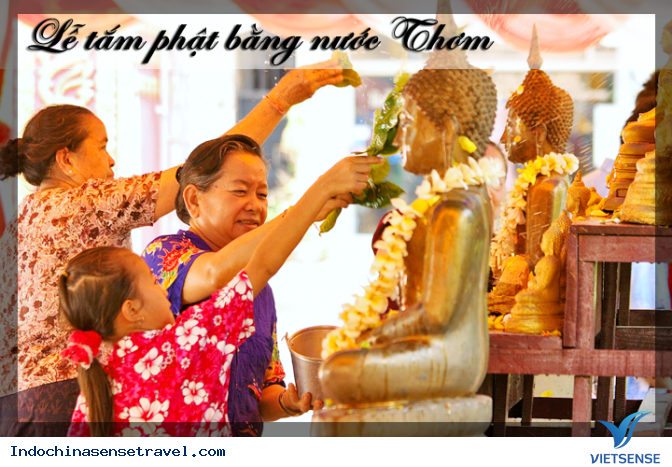 Tới Lào vào dịp Tết Bunpimay - Ảnh 1