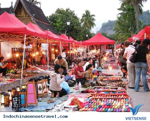 Điểm nhấn mới chợ đêm Luang Prabang - Ảnh 2