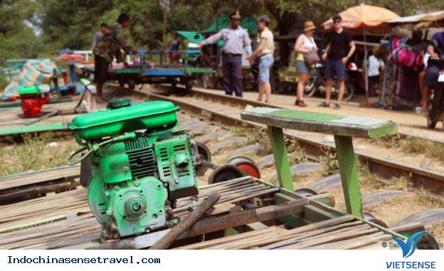 Trải Nghiệm Tàu Hoả Tre Của Campuchia - Ảnh 2 Trải Nghiệm Tàu Hoả Tre Của Campuchia - Ảnh 2