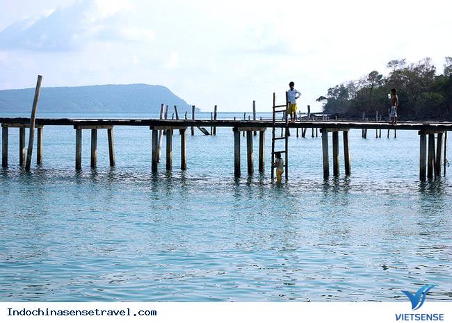 Tham quan gì ở đảo thiên đường Koh Rong - Ảnh 3 Tham quan gì ở đảo thiên đường Koh Rong - Ảnh 3