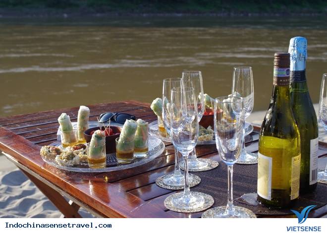 Ghé Luang Prabang đừng quên thử 10 điều sau - Ảnh 6 Ghé Luang Prabang đừng quên thử 10 điều sau - Ảnh 6