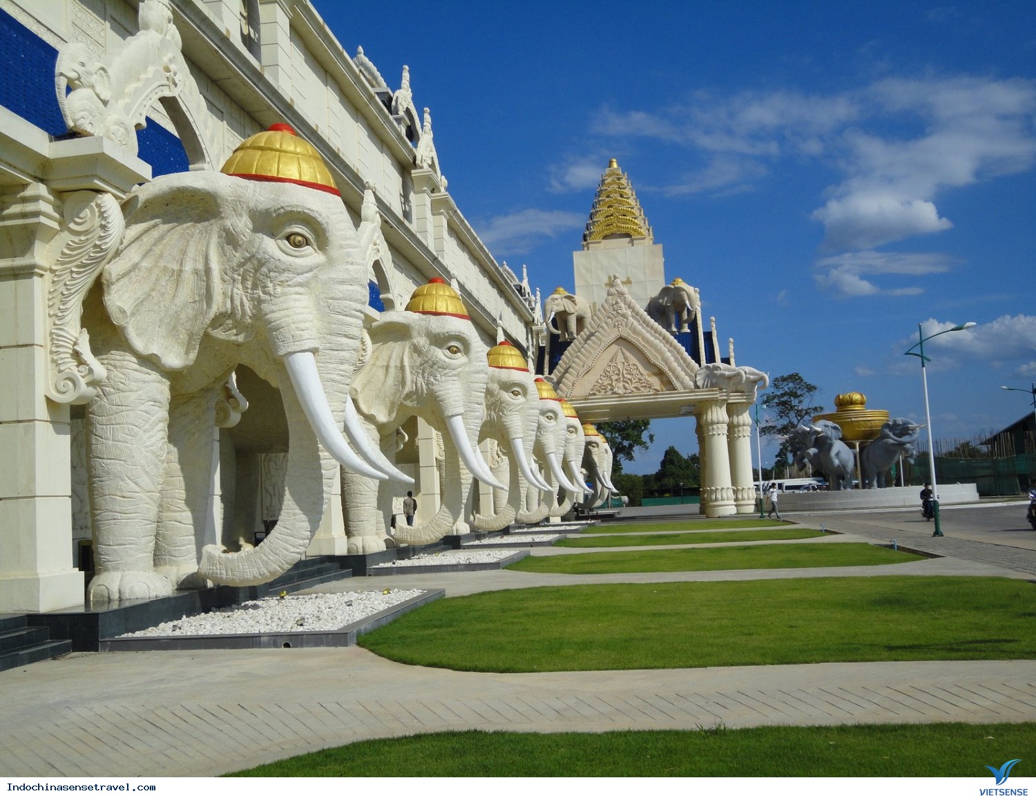 Cẩn trọng khi giao tiếp - Ảnh 1