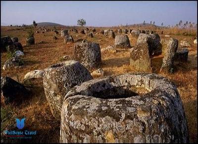 KỲ BÍ TRUYỀN THUYẾT CÁNH ĐỒNG CHUM (XIENGKHUANG - LÀO) KỲ BÍ TRUYỀN THUYẾT CÁNH ĐỒNG CHUM (XIENGKHUANG - LÀO)