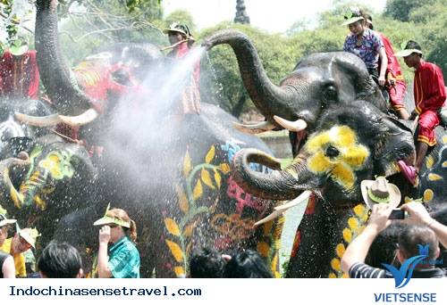 lễ hội truyền thống độc đáo ở Lào