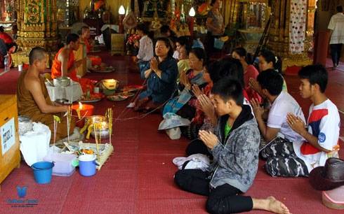 lễ hội truyền thống độc đáo ở Lào