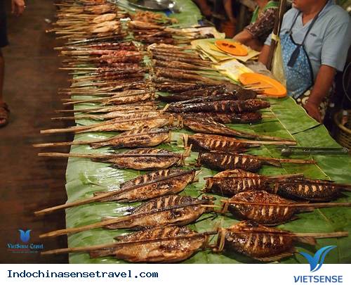 ẩm thực dân dã Lào