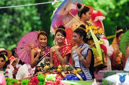 nên làm và không nên làm khi du lịch lào
