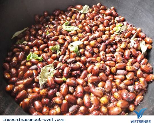 Khu chợ Việt trên đất nước bạn Lào