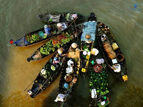 Tôi Đã "Phải Lòng" Nước Lào Ngay Từ Lần Đầu Tiên trải nghiệm lào vietsense