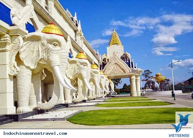 VẺ ĐẸP hành trình LÀO HÚT HỒN GIỚI TRẺ DỊP NGHỈ LỄ